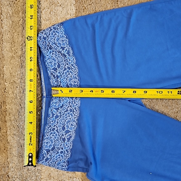 Xhilaration Junior's Matching PJ Set - Lace Cami Tank Top & Capri Pants Sz: XS. - Picture 9 of 9